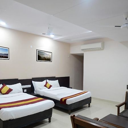 Dwaraka Inn Visakhapatnam Eksteriør billede